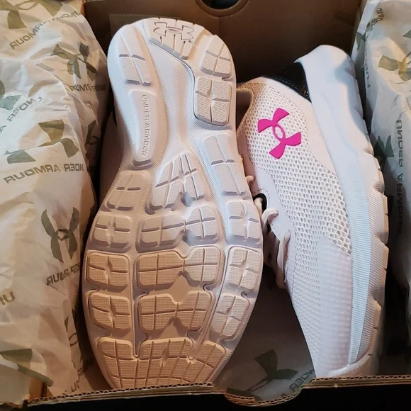 UNDER Armour Girls Sneakers 5y